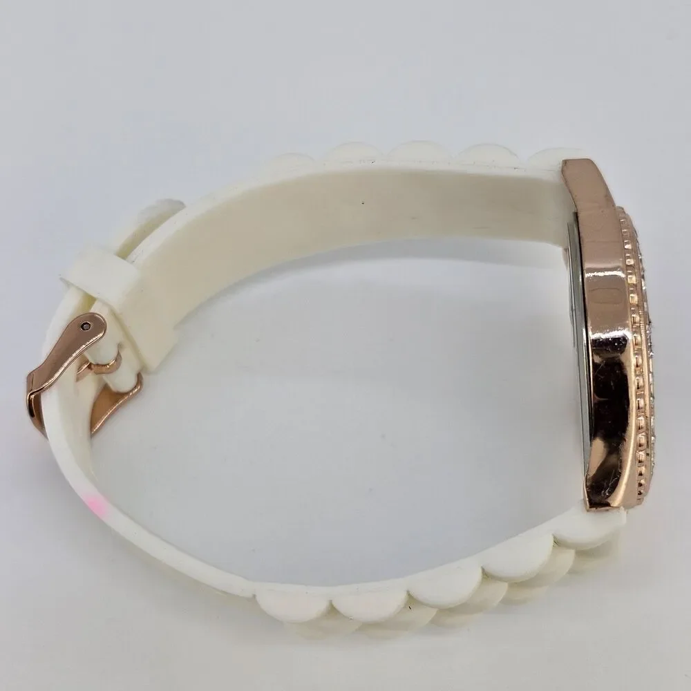 Hearts Dial‎ Women's Watch 38MM Gold Bezel White Plastic Bands New Battery